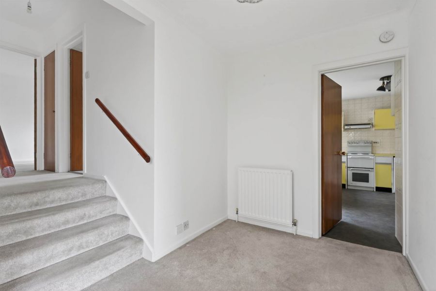 20 Strathleven Park