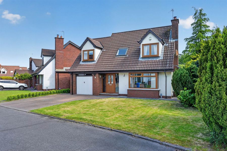 11 Lord Wardens Avenue, Bangor, BT19 1YE