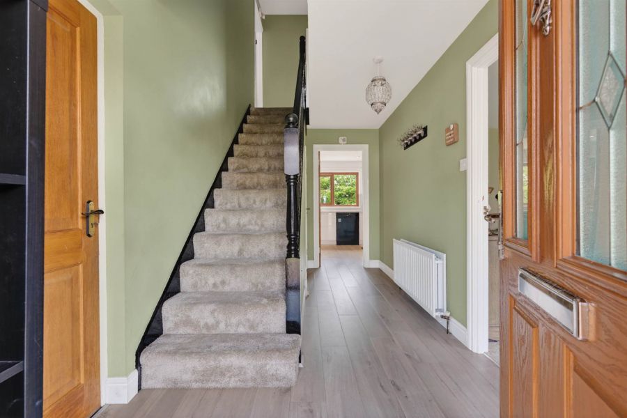 11 Lord Warden's Avenue