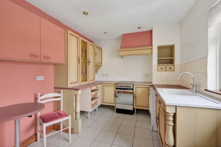 6 Wynfield Court