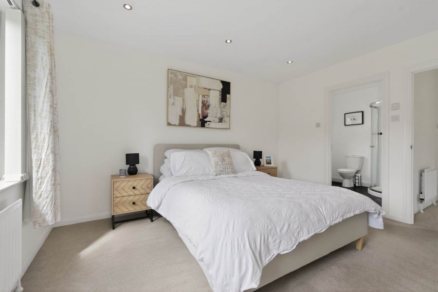 99 Beechfield Avenue