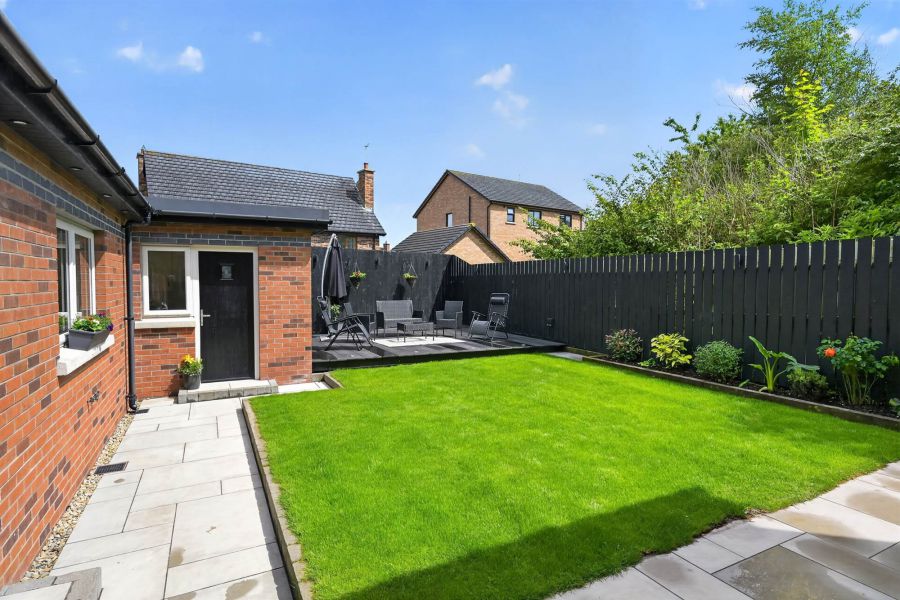 99 Beechfield Avenue