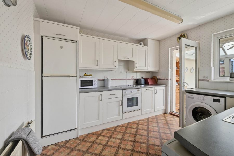 12 Seymour Park