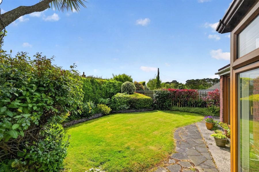 12 Seymour Park