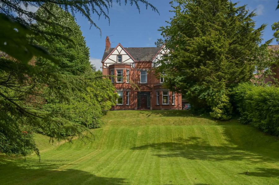 56 Demesne Road 56 Demesne Road