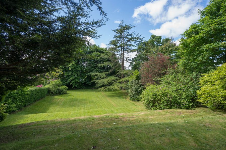 56 Demesne Road 56 Demesne Road