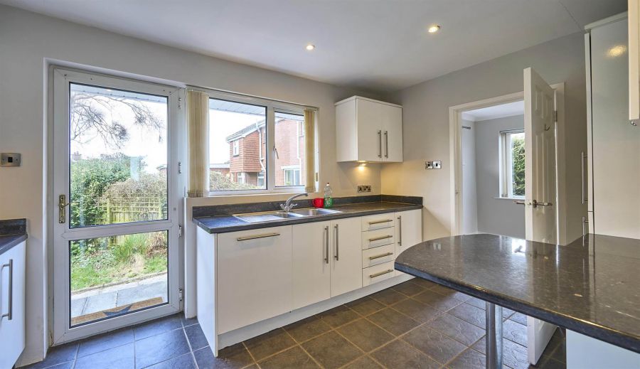 26 Craigdarragh Park