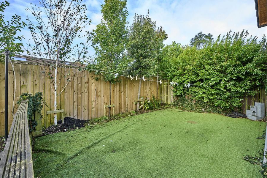 9 Meadow Park 9 Meadow Park