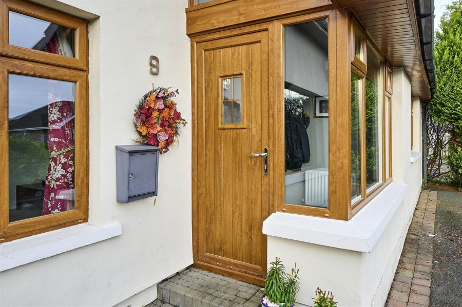 9 Meadow Park
