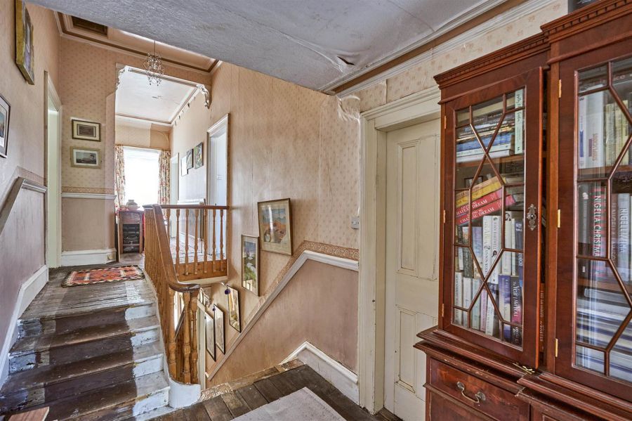 46 Bryansburn Road