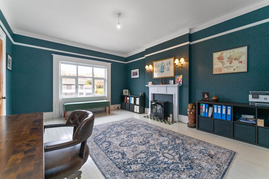 15 Belfast Road