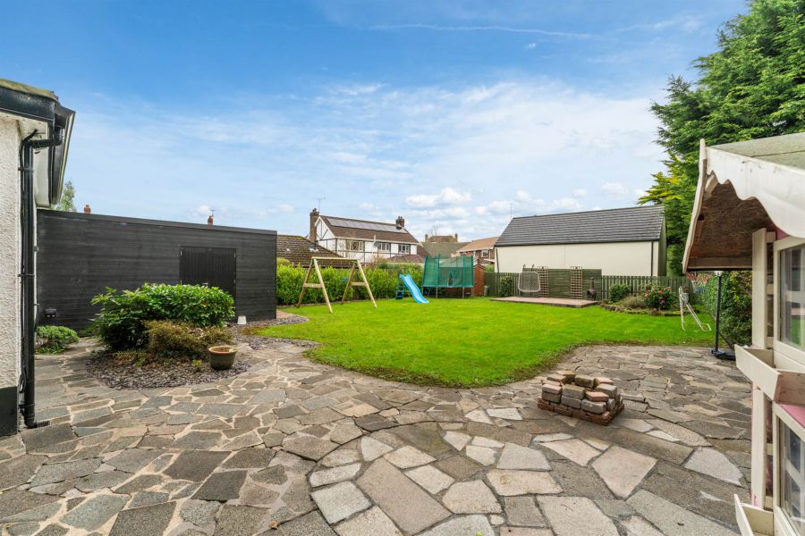 15 Belfast Road