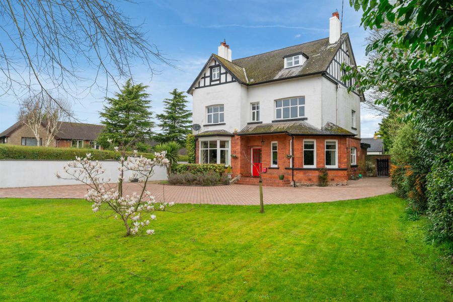 15 Belfast Road