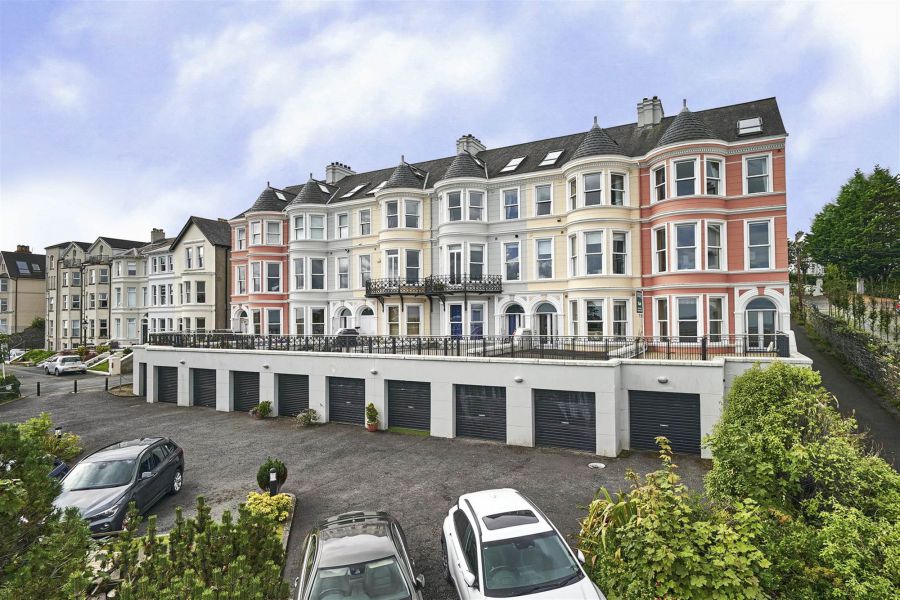Apt 3 Lorelei, Princetown Road, Bangor, BT20 3TF