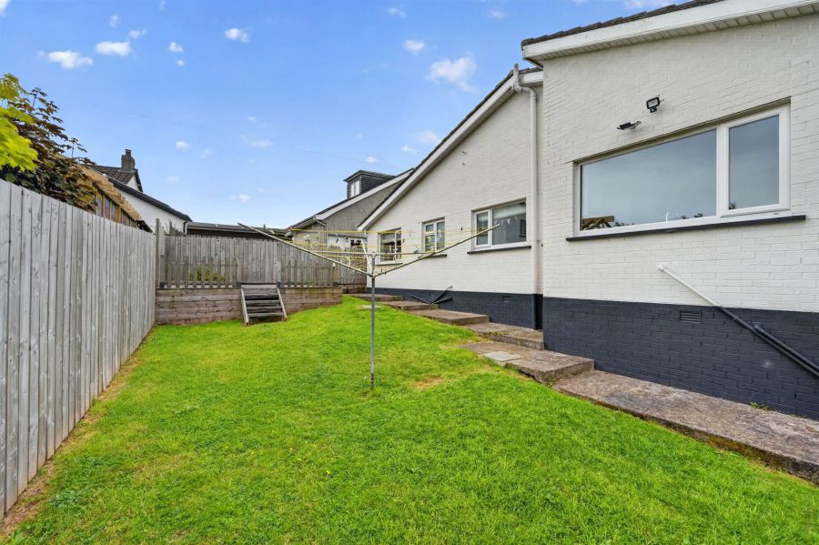 20 Meadow Park