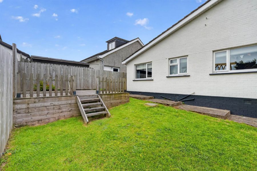 20 Meadow Park