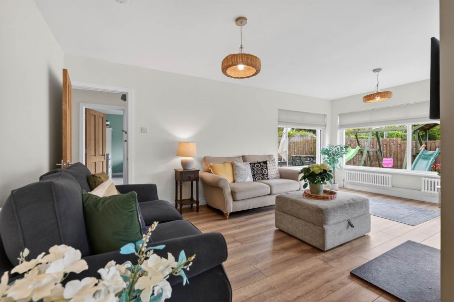 20 Meadow Park