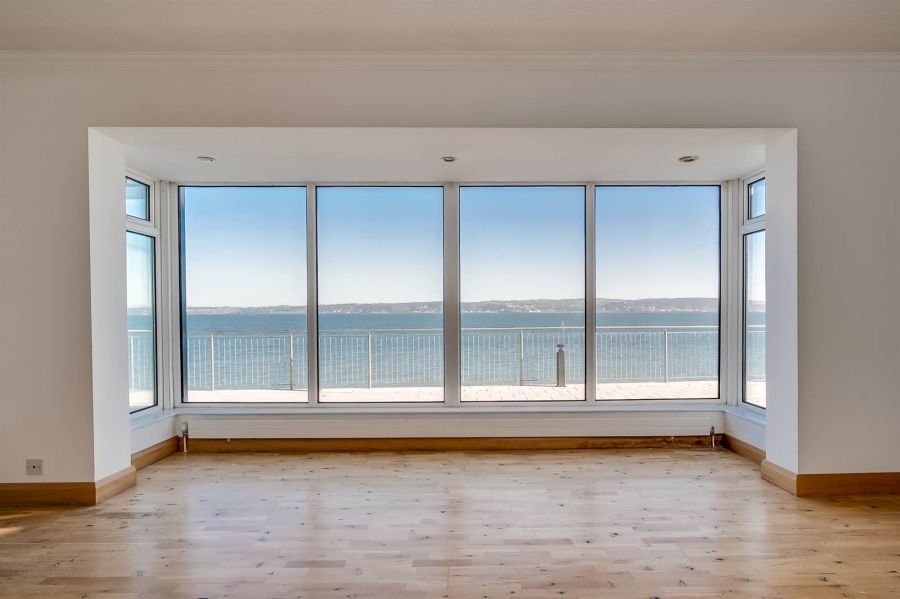 Hartley Cottage, 31a Shore Road