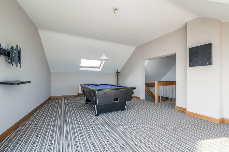 Hartley Cottage, 31a Shore Road