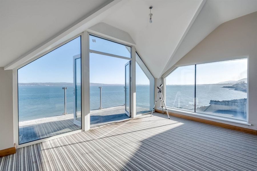 Hartley Cottage, 31a Shore Road