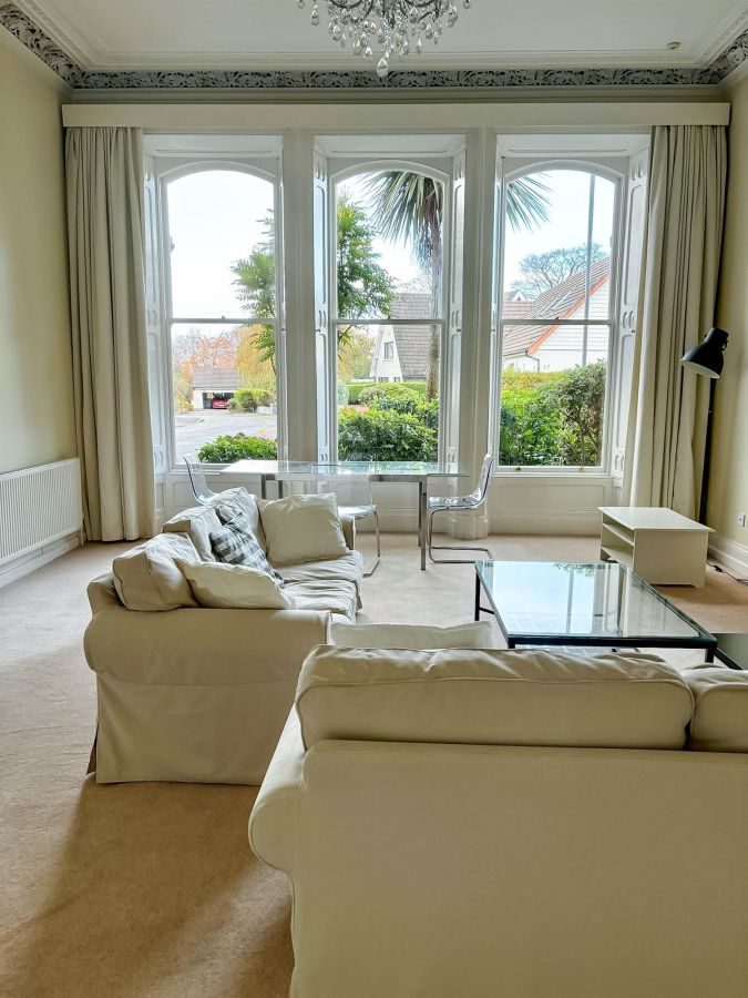 3 Moat Apartment