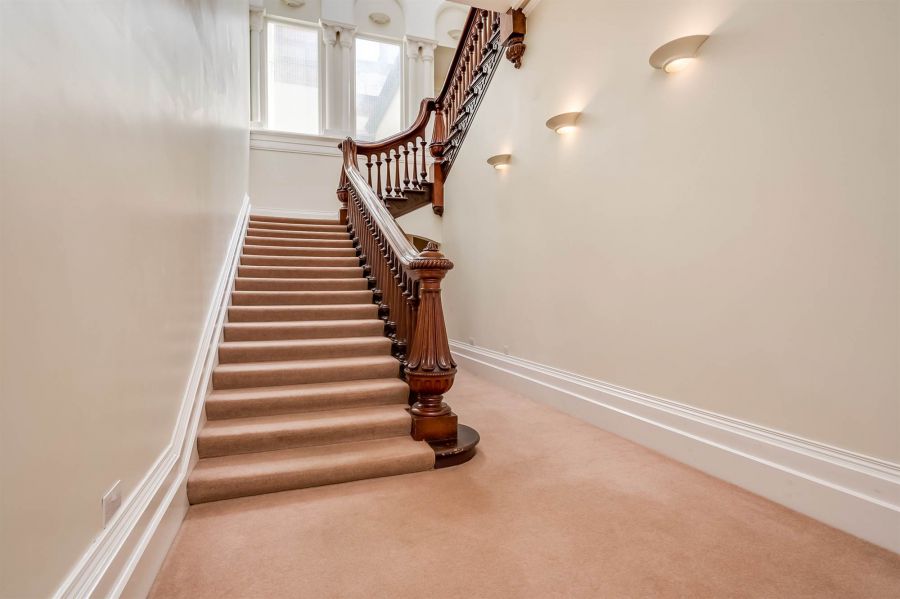3 Moat Apartment