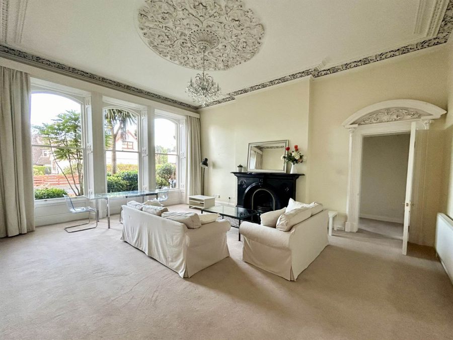 3 Moat Apartment