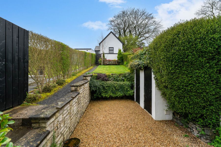 Crawfordsburn Cottage & Cherrytree Cottage, 20 Main Street