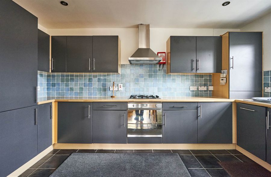 Apt9 Priory Manor