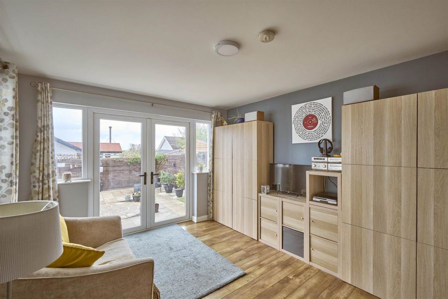 7 Ambleside Road