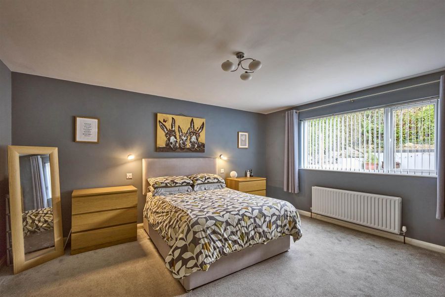 7 Ambleside Road