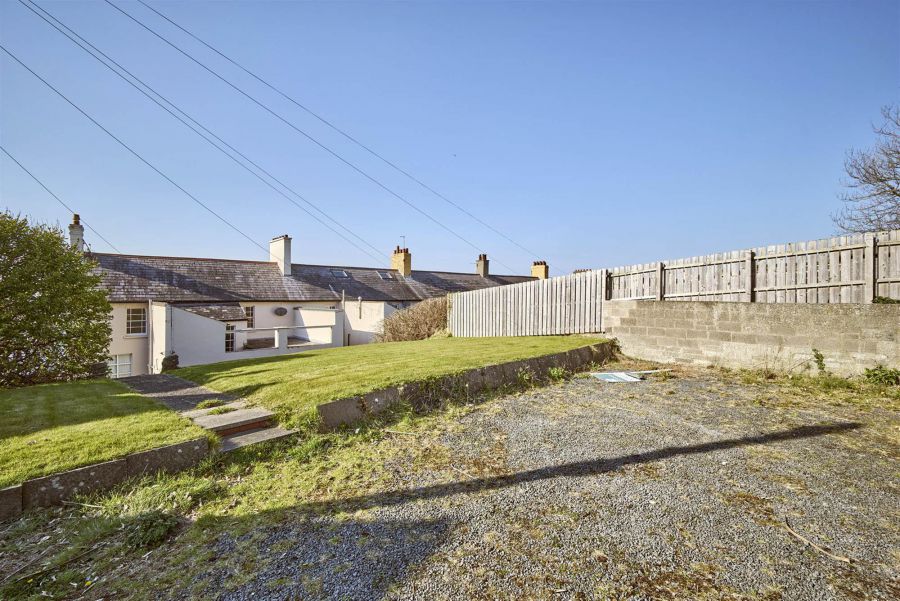 "Clifton Terrace", 102 Seacliff Road