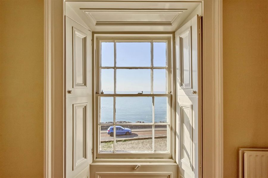 "Clifton Terrace", 102 Seacliff Road