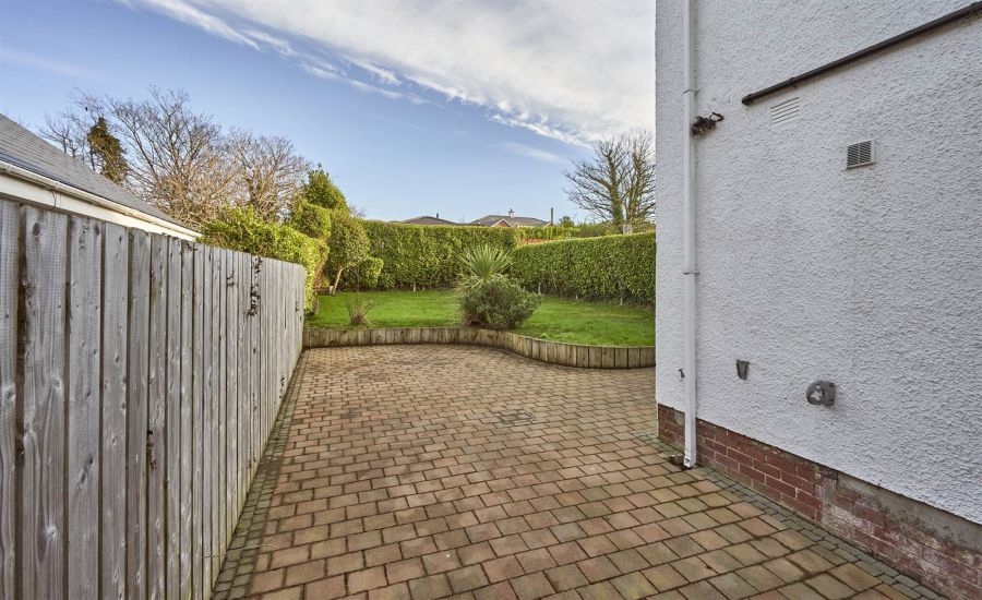 23 Ashley Gardens