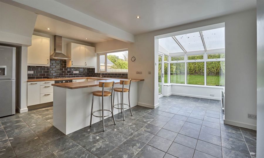23 Ashley Gardens