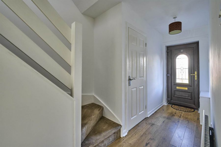 3 Thornhill Grove