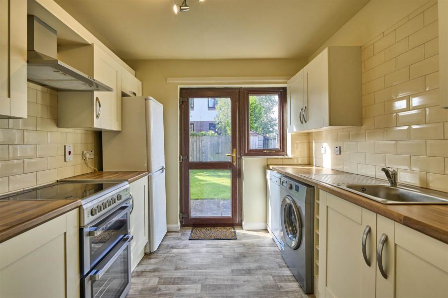 3 Thornhill Grove