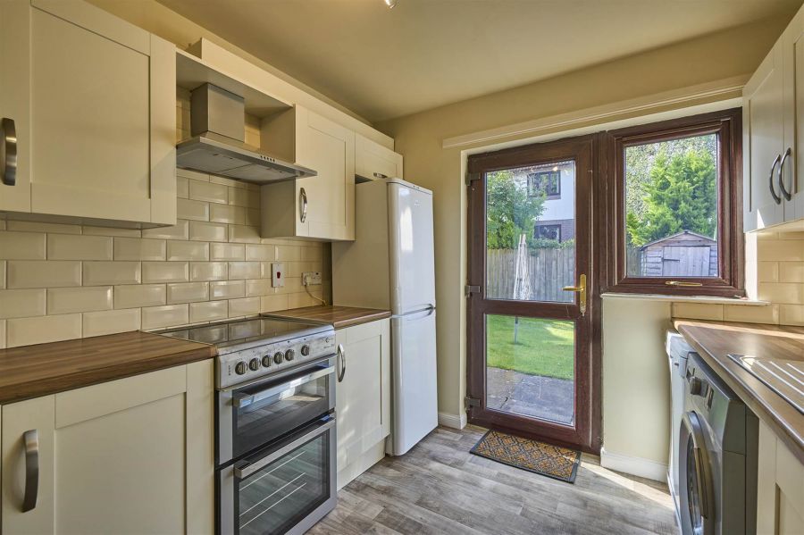 3 Thornhill Grove