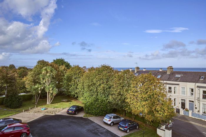 Apartment, 7 Avoca House, 83 princetown road , bangor, BT20 3TD