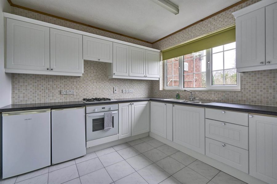 Apt 1 Carriage Mews