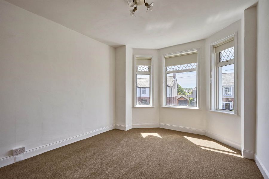 25 Sandringham Drive
