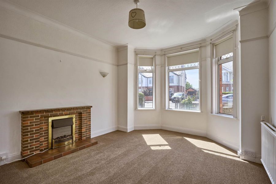 25 Sandringham Drive