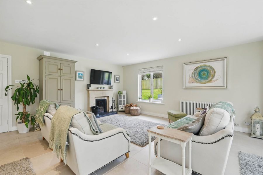 14 Manor Hill
