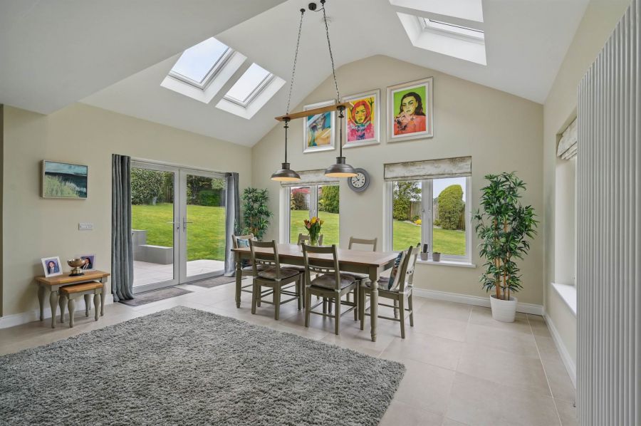 14 Manor Hill