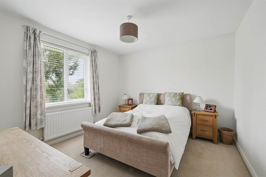 14 Manor Hill