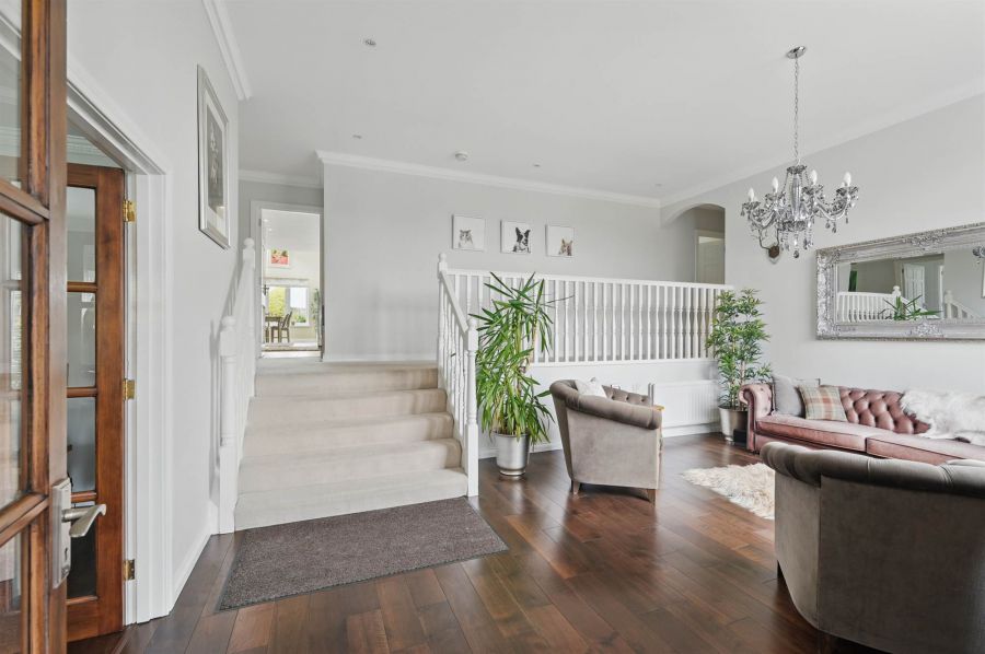14 Manor Hill