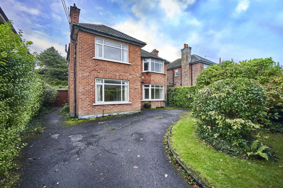 60 Blackwood Crescent