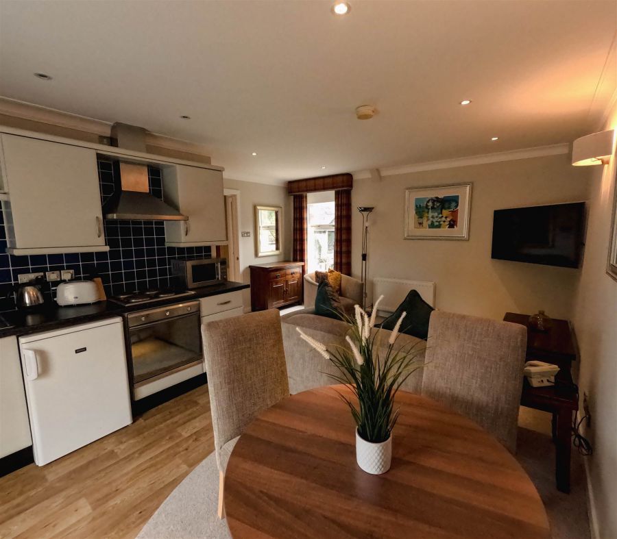 Serviced Apartment, 1 Stag Lodge Apartments