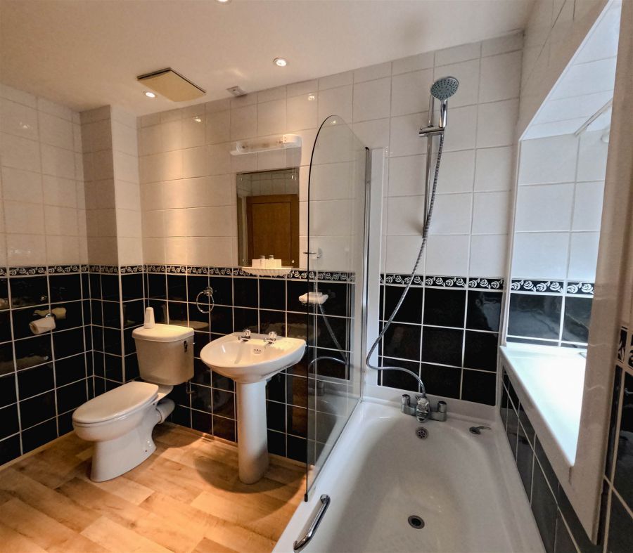 Serviced Apartment, 1 Stag Lodge Apartments