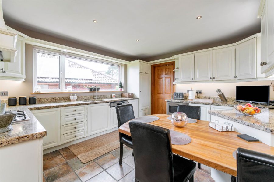 Glenlea, 61 Bryansglen Park